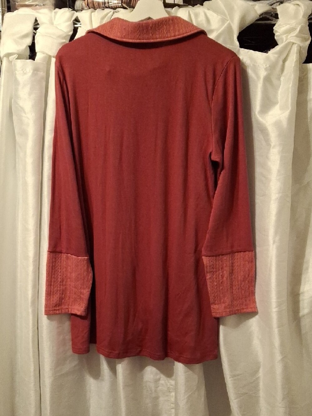 Boheme Red/Pink Long-Sleeve Tunic with Detailed Collar - Picture 9 of 11